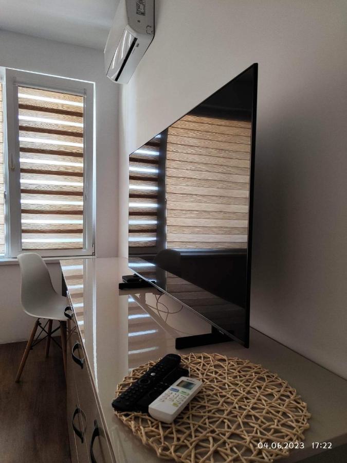 Dety'S Apartment Burgas Exterior foto